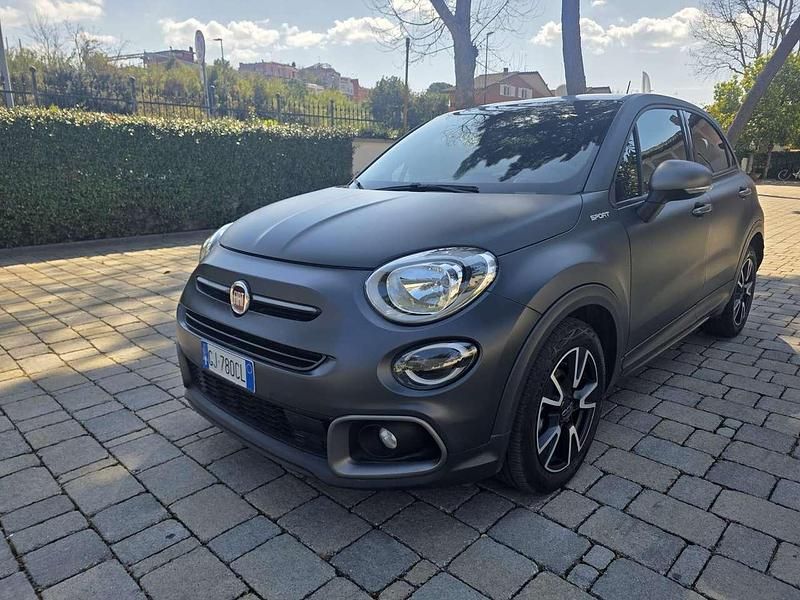 Usata Fiat 500 Sport 95 CV (69 kW) 2022 Grigio satinato Station wagon