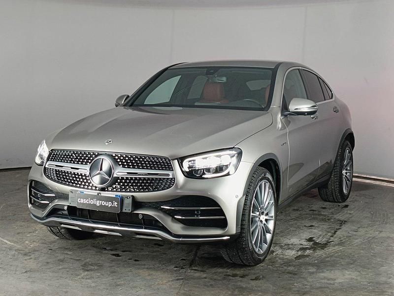 Argento mojave metallizzato ; Usata 2022 Mercedes GLC300 Premium Coupé | 46.900 € (Ottimo prezzo) - Immagine 1/4