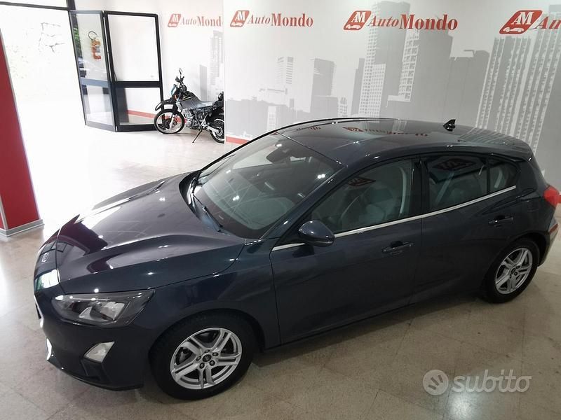 Usata Ford Focus Business Edition 120 CV (88 kW) 2021 Blu Berlina