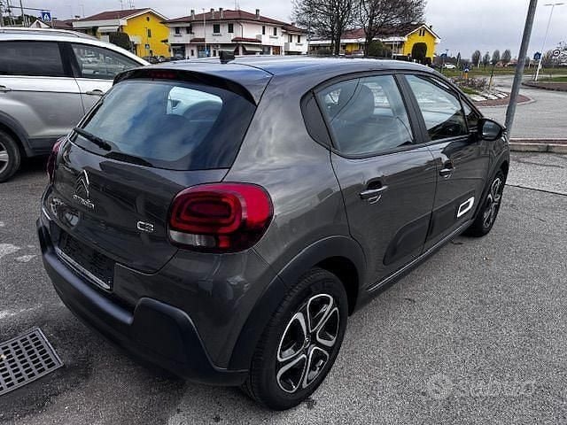 Usata Citroën C3 PureTech 83 CV (61 kW) 2024 Grigio Berlina