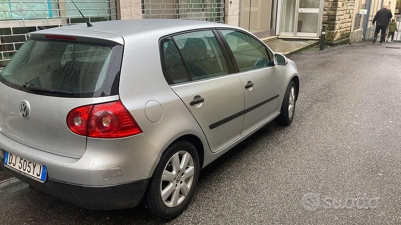 Usata VW Golf VI 2008 Grigio Utilitaria
