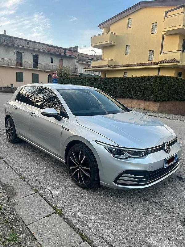 Usata VW Golf VII Style 131 CV (96 kW) 2019 Grigio Berlina