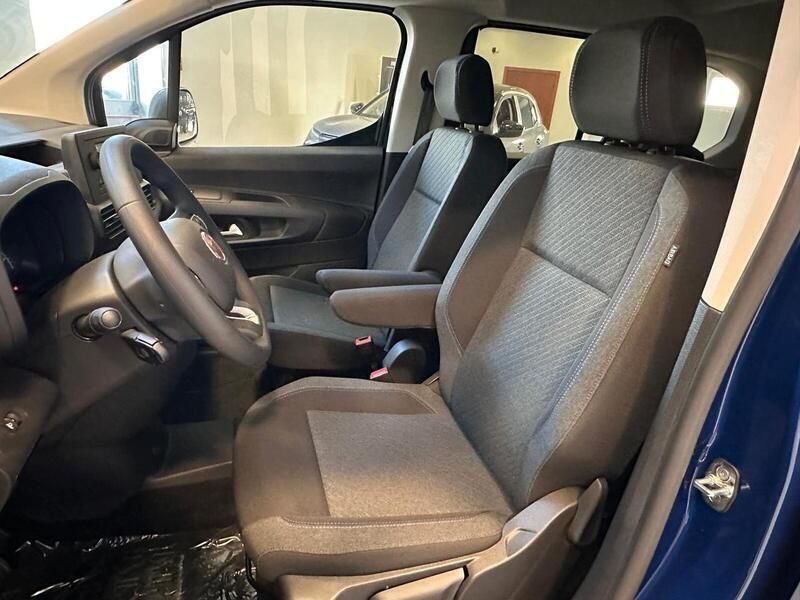 Usata Fiat e-Doblò Launch Edition 56 kW (77 CV) 2023 Blu Monovolume