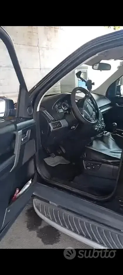 Usata Land Rover Freelander 2 HSE 160 CV (117 kW) 2008 Nero SUV