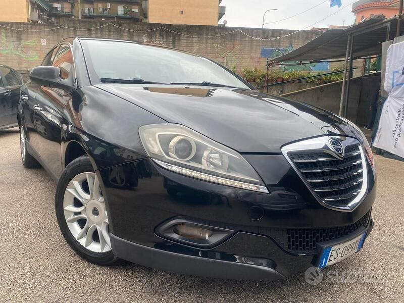Usata 2013 Lancia Delta Tre volumi | 2550 € (Super prezzo) - Immagine 1/4