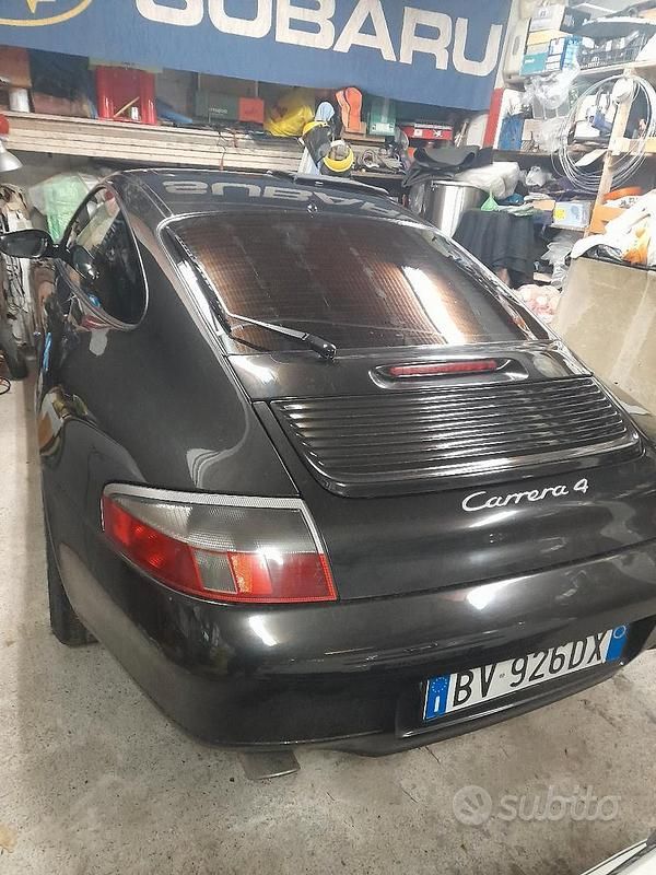 Usata Porsche 911 Carrera 4 300 CV (220 kW) 1998 Nero Coupé
