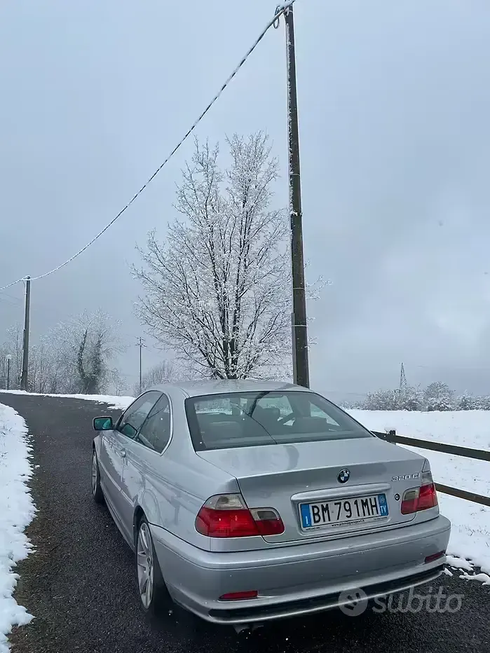 Usata BMW 320 150 CV (110 kW) 2000 Grigio