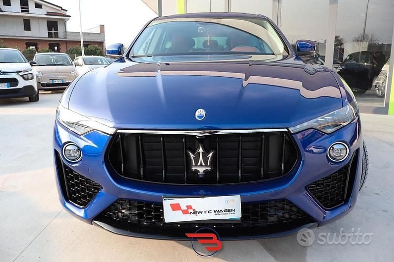Usata Maserati Levante 250 CV (183 kW) 2019 Blu SUV