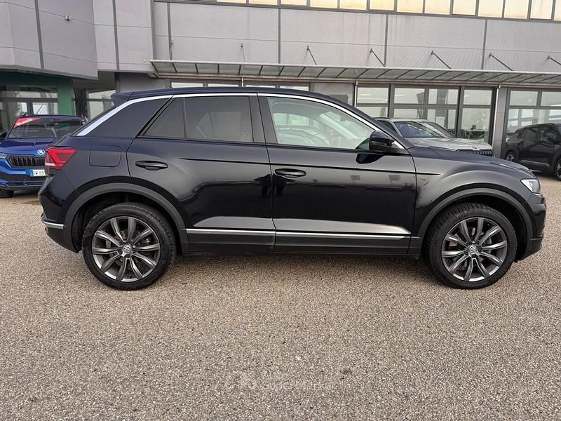 Usata VW T-Roc Advance 150 CV (110 kW) 2018 Nero SUV