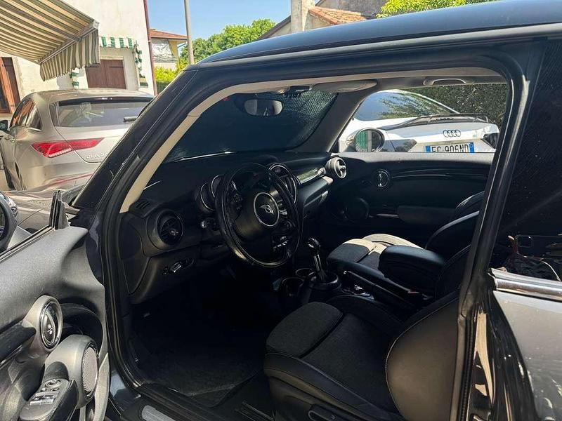 Usata Mini Cooper D 170 CV (125 kW) 2016 Grigio Utilitaria