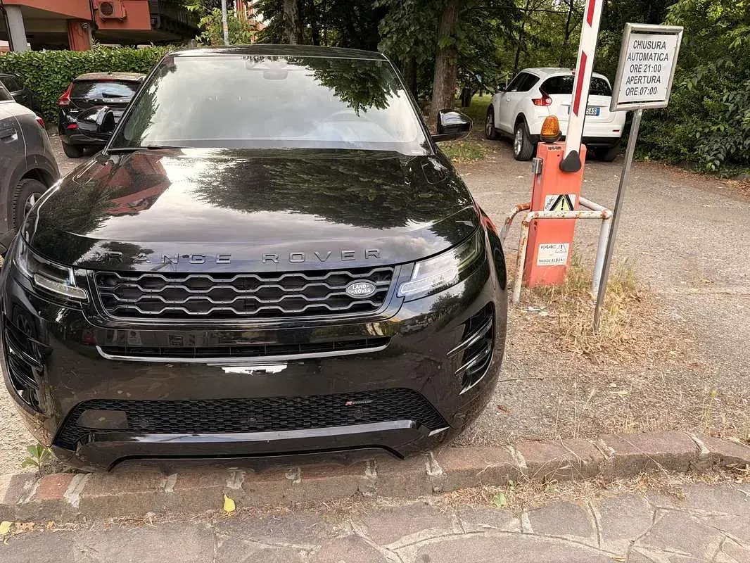Usata Land Rover Range Rover evoque R-Dynamic 163 CV (119 kW) 2022 SUV