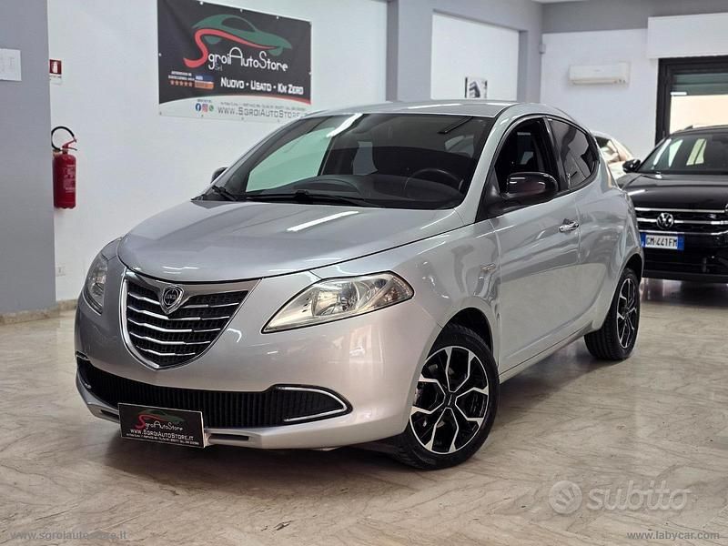 Usata 2015 Lancia Ypsilon Gold Due volumi | 7800 € (Cara) - Immagine 1/4