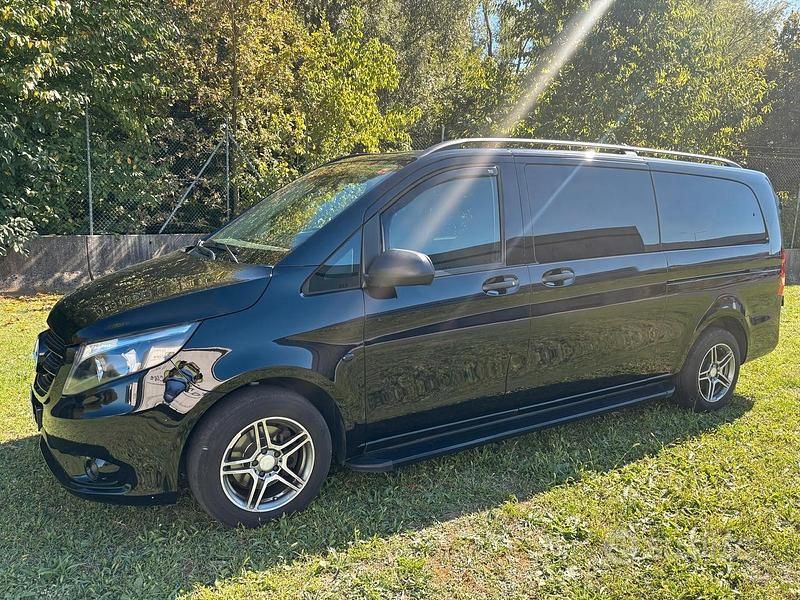 Usata Mercedes Vito 136 CV (100 kW) 2022 Nero Furgone