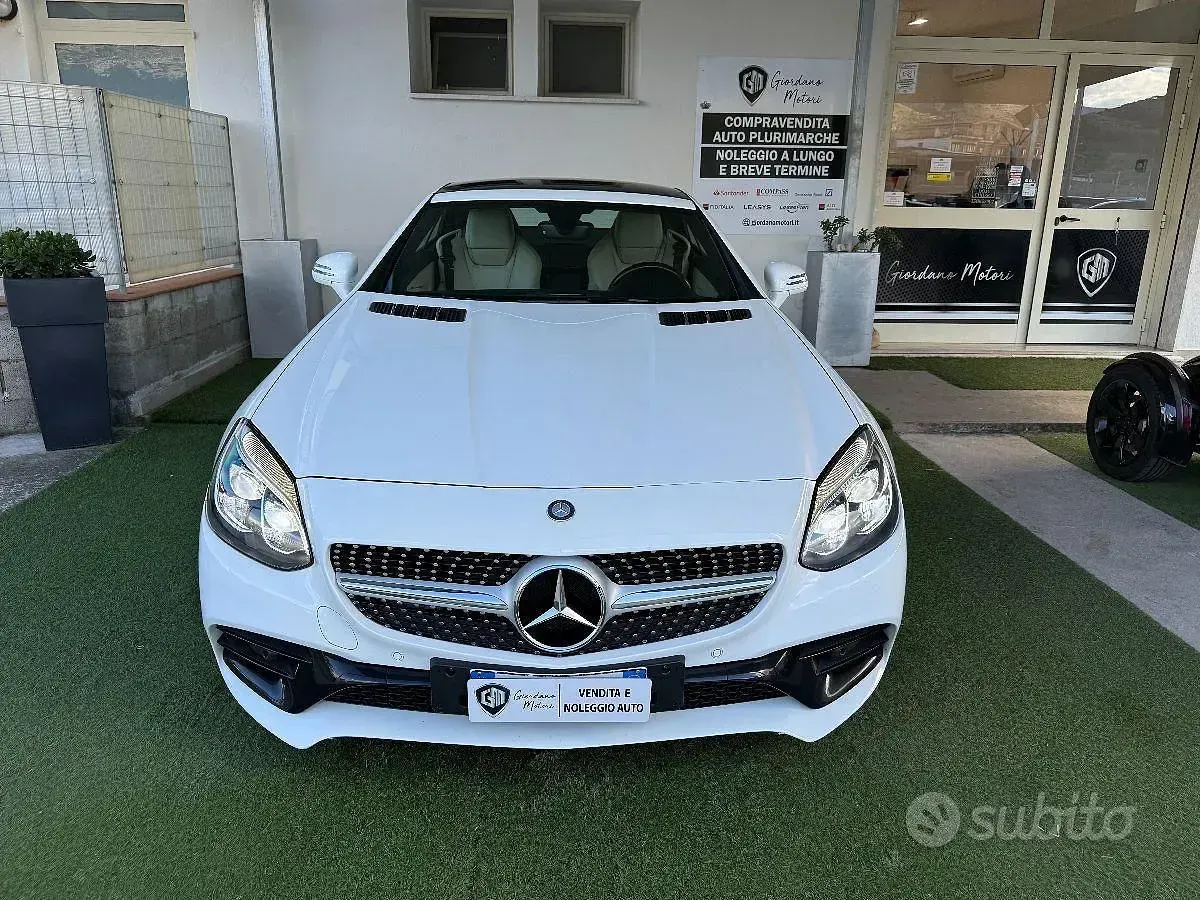 Usata Mercedes SLC250 Premium 204 CV (150 kW) 2017 Bianco Cabrio