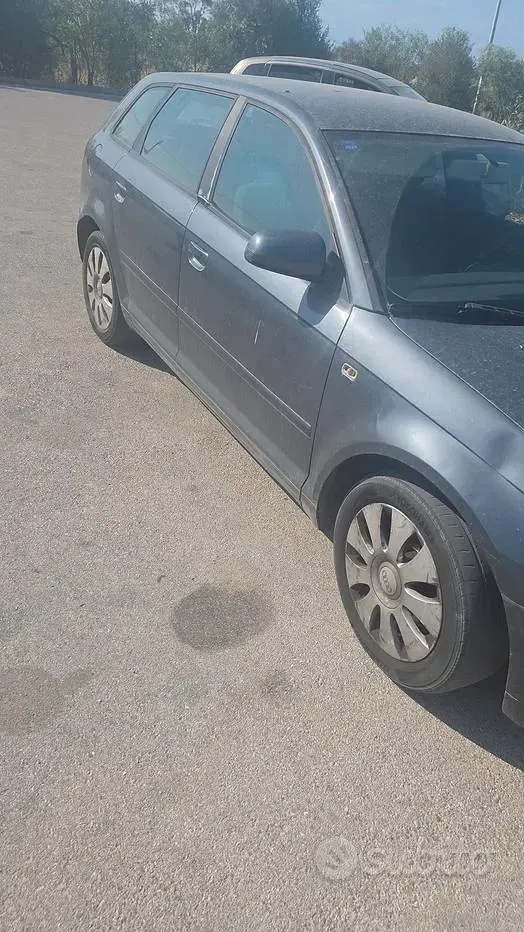 Usata Audi A3 90 CV (66 kW) 2006 Grigio Utilitaria