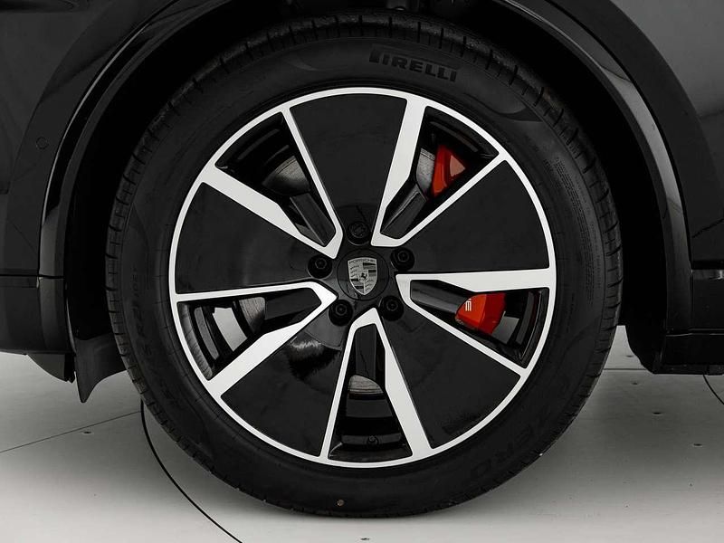 Usata Porsche Macan Turbo 144 kW (197 CV) 2025 Nero jet metallizzato SUV