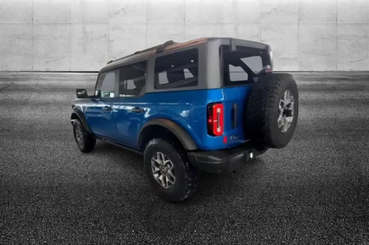 Usata Ford Bronco 334 CV (245 kW) 2025 Blu/azzurro SUV
