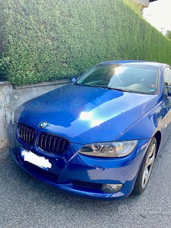 Usata BMW 320 170 CV (125 kW) 2007 Blu Coupé