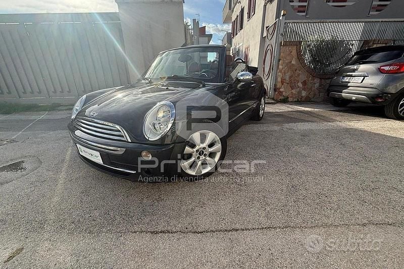 Usata Mini Cooper Cabriolet 115 CV (84 kW) 2006 Nero Cabrio