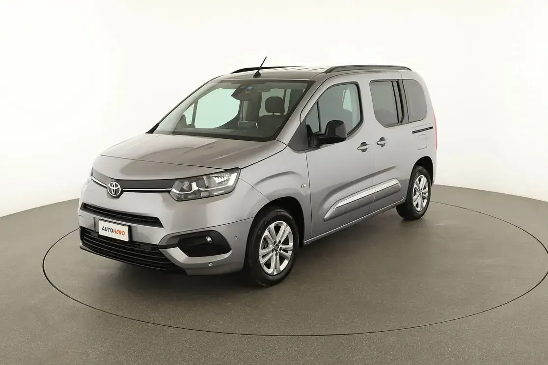 Usata Toyota Proace Verso City 110 CV (80 kW) 2024 Grigio Station wagon