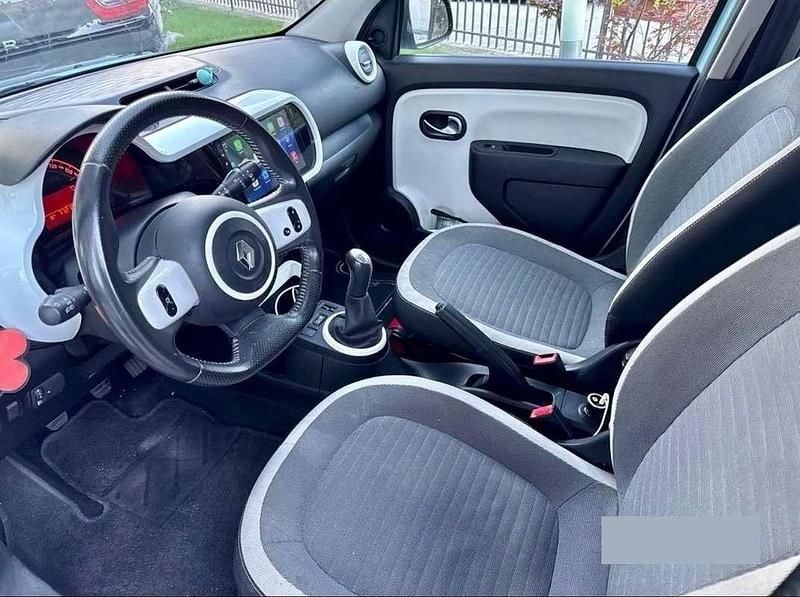 Usata Renault Twingo SE 69 CV (50 kW) 2024 Blu/azzurro Utilitaria