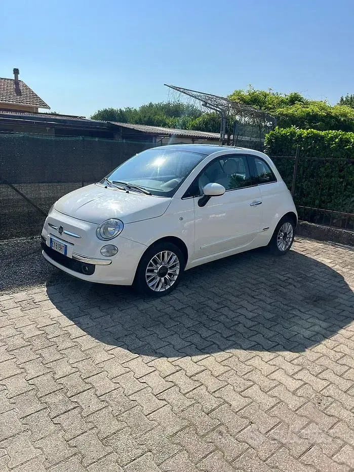 Usata Fiat 500 Lounge 69 CV (50 kW) 2014 Bianco Utilitaria