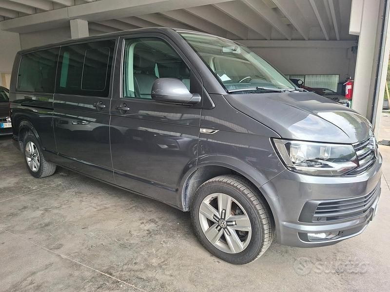 Usata VW T6 150 CV (110 kW) 2017 Grigio Furgone