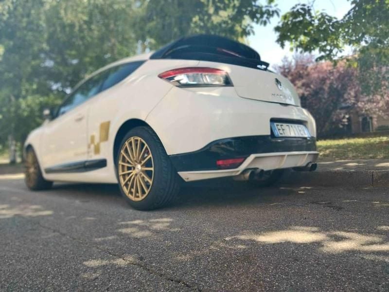 Usata Renault Mégane Coupé Luxe 131 CV (96 kW) 2010 Other Coupé