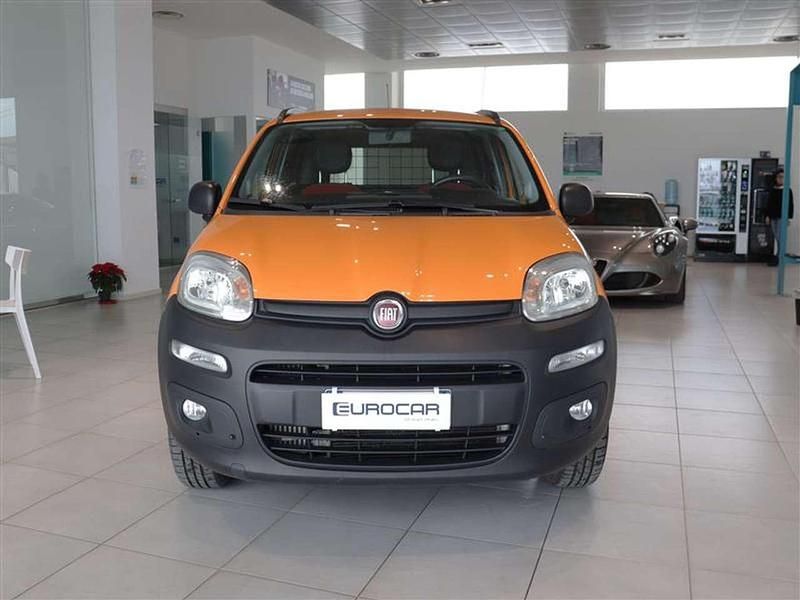 Usata Fiat Panda Climbing 80 CV (58 kW) 2017 Arancio Utilitaria