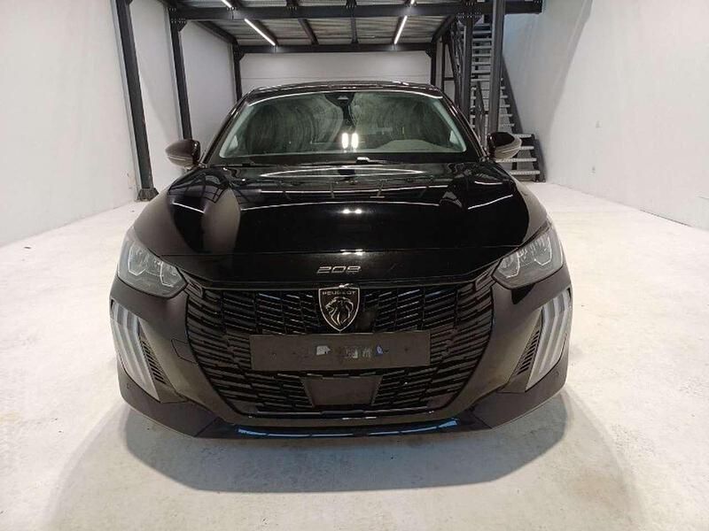 Usata Peugeot 208 Allure 101 CV (74 kW) 2024 Nero Utilitaria