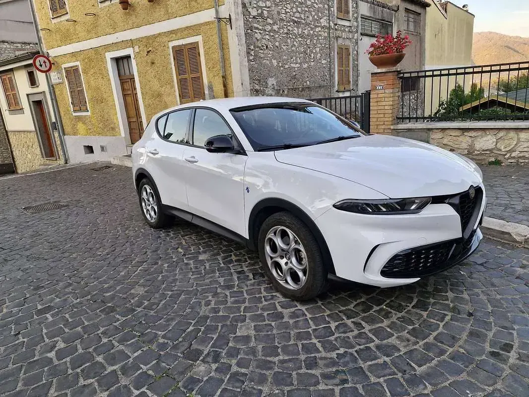 Usata Alfa Romeo Tonale Sprint 131 CV (96 kW) 2023 SUV