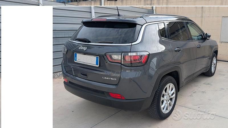 Usata Jeep Compass Limited 131 CV (96 kW) 2021 Grigio SUV