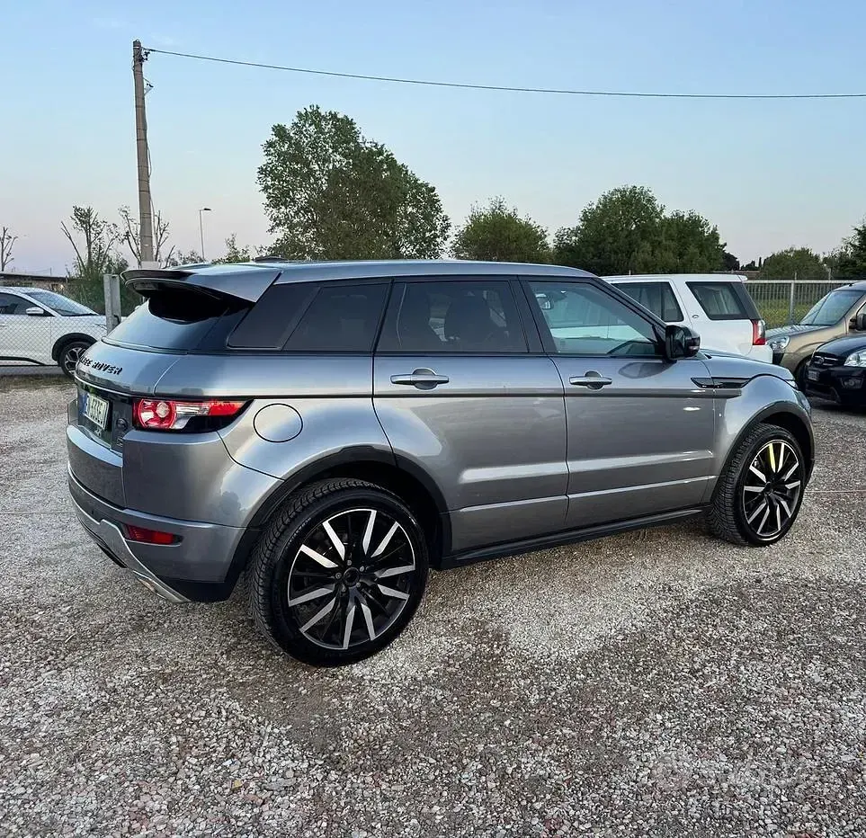 Usata Land Rover Range Rover evoque Dynamic 150 CV (110 kW) 2012 Grigio SUV