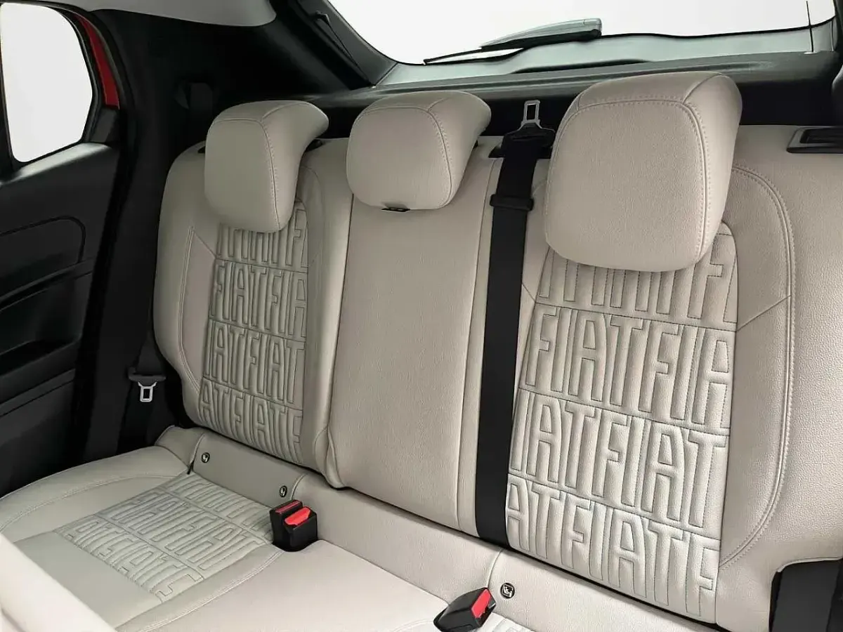 Nuova Fiat 600 La Prima 110 CV (80 kW) 2026 Arancione SUV