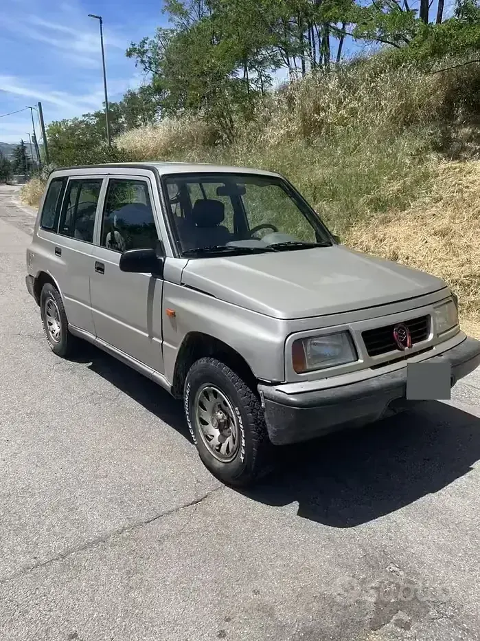 Usata Suzuki Vitara 87 CV (63 kW) 2002 Grigio SUV