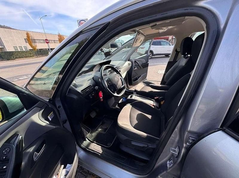 Usata 2016 Citroën C4 Picasso Monovolume | 7000 € (Buon prezzo) - Immagine 1/4