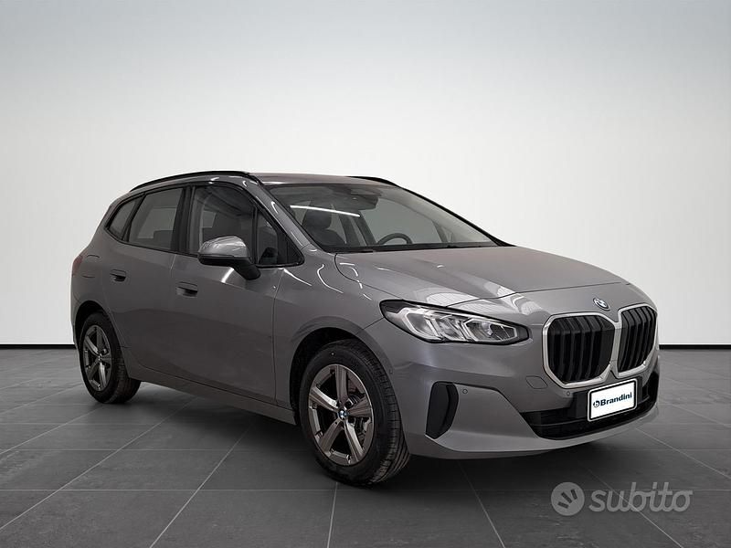 Nuova BMW 225 Active Tourer Shadowline 245 CV (180 kW) 2025 Grigio Monovolume