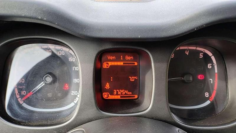 Usata Fiat Panda S 69 CV (50 kW) 2022 Blu/azzurro Utilitaria