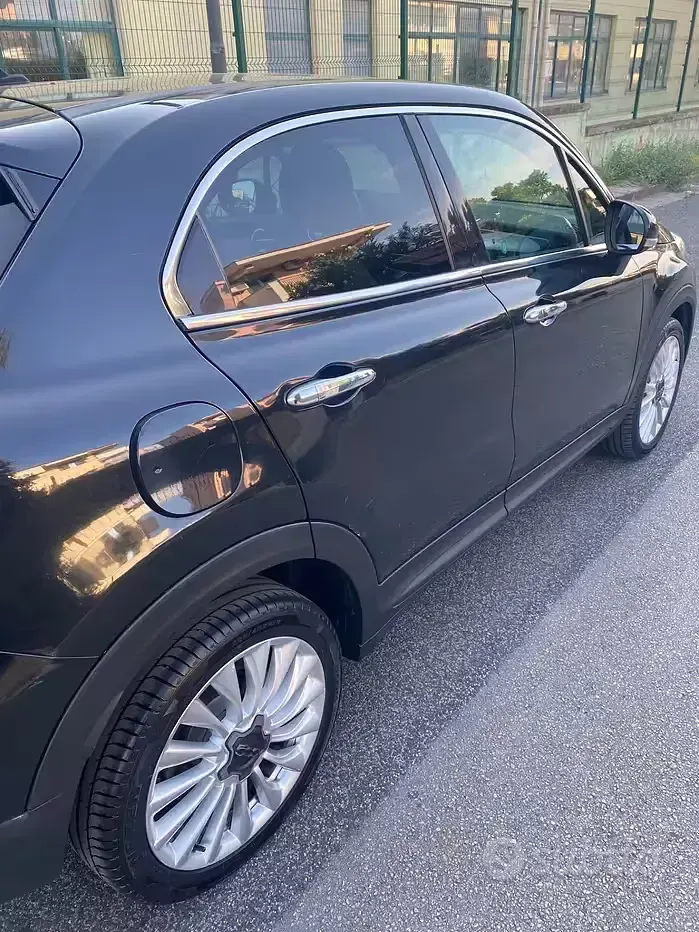 Usata Fiat 500X 120 CV (88 kW) 2016 Nero SUV