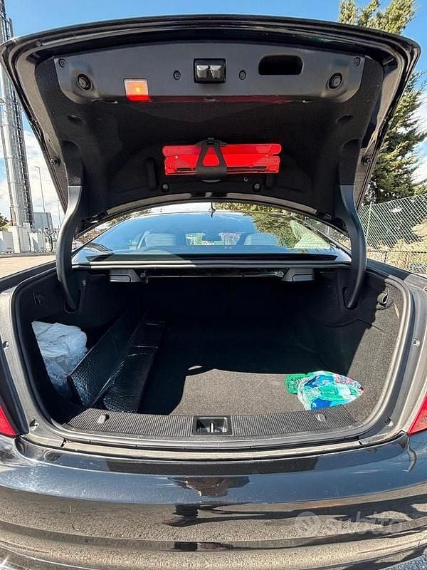 Second-hand Mercedes C220 Avantgarde 170 CP (125 kW) 2012 Negru Coupe