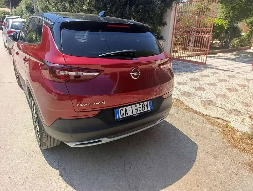 Usata Opel Grandland X Business 131 CV (96 kW) 2020 Rosso SUV