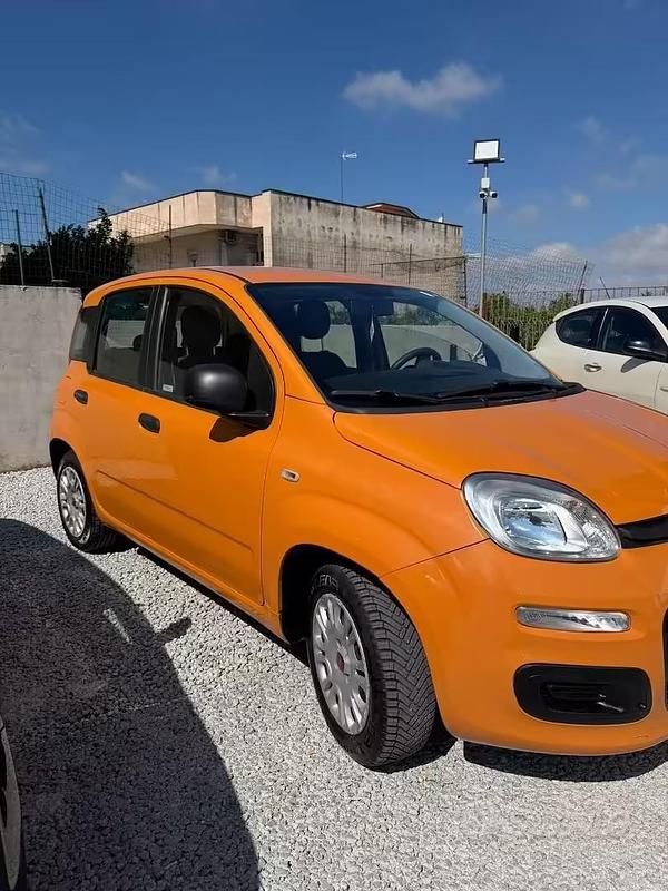 Usata Fiat Panda 69 CV (50 kW) 2017 Utilitaria
