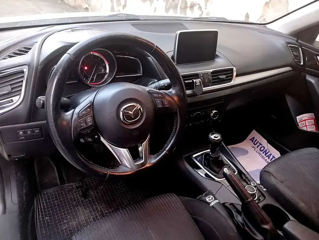 Usata Mazda 3 Exceed 105 CV (77 kW) 2016 Berlina