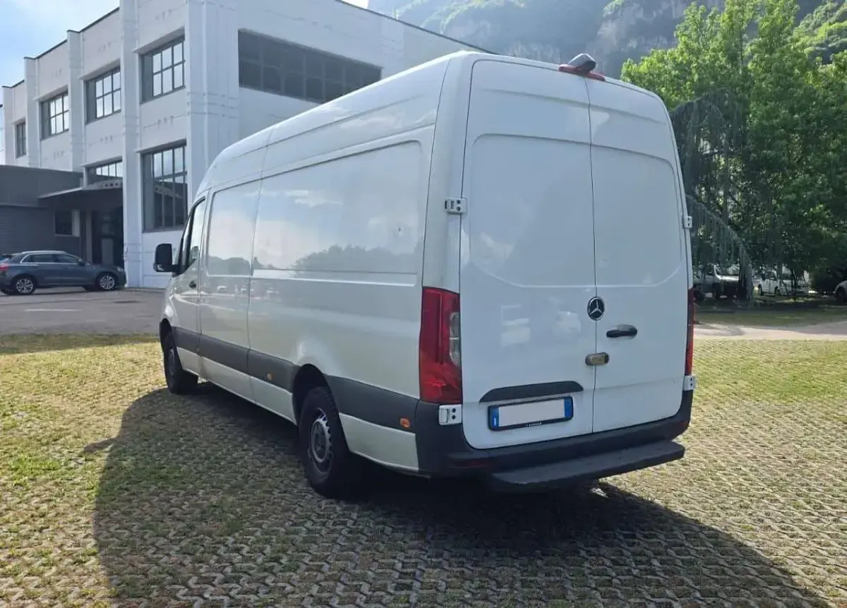 Usata Mercedes Sprinter 143 CV (105 kW) 2021 Bianco Furgone