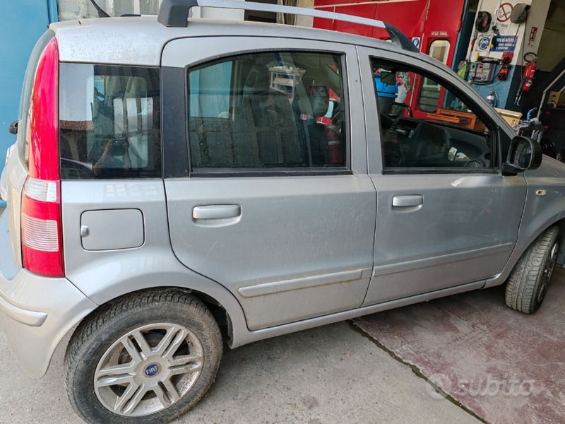 Usata Fiat Panda 70 CV (51 kW) 2010 Grigio Utilitaria