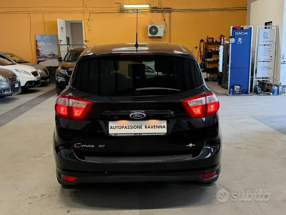 Usata Ford C-MAX Titanium 116 CV (85 kW) 2014 Nero Monovolume