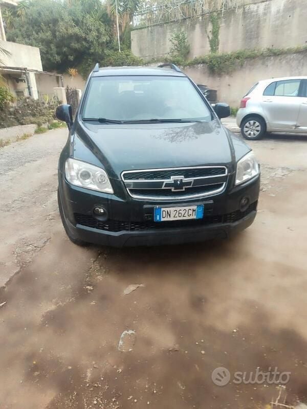 Usata Chevrolet Captiva 127 CV (93 kW) 2009 Nero SUV