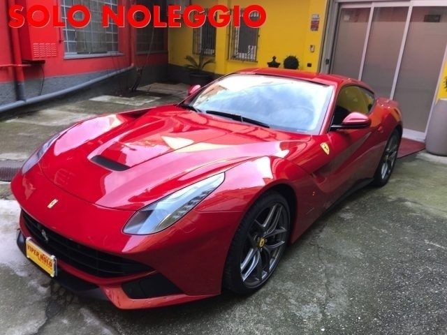 Rosso Usata 2016 Ferrari F12 Coupé | 1500 € - Immagine 1/4