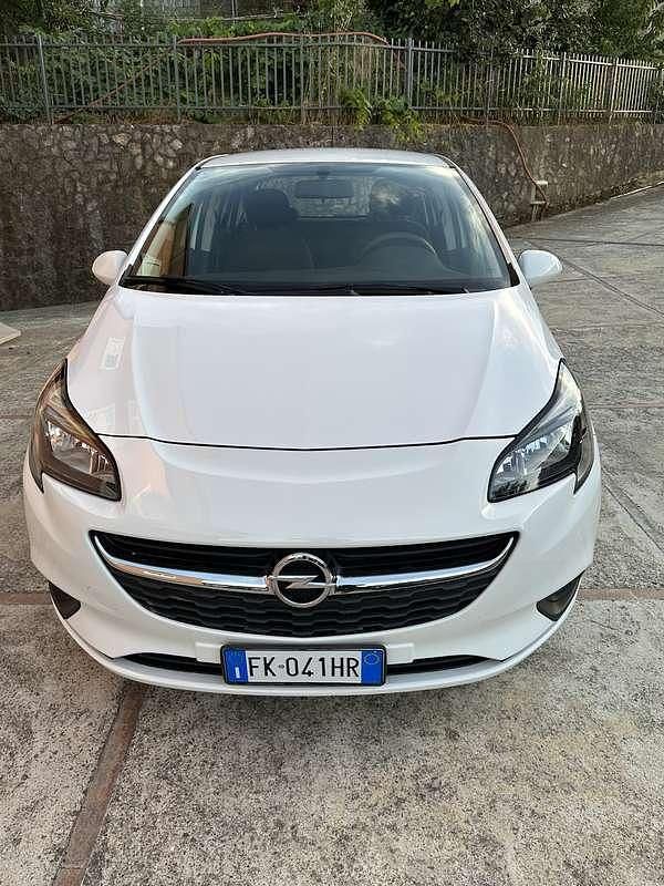 Usata Opel Corsa 75 CV (55 kW) 2017 Bianco Berlina