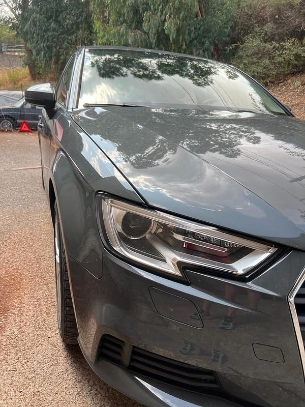 Usata Audi A3 Advanced 149 CV (109 kW) 2020 Grigio Berlina
